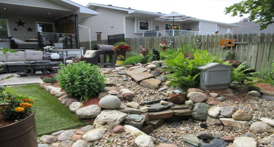12 Sunrise Court, Medicine Hat, Alberta T1B 4N5, 6 Bedrooms Bedrooms, ,4 BathroomsBathrooms,Residential,For Sale,Sunrise,A2294257