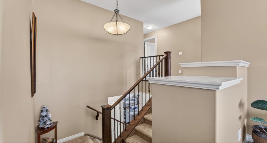 2 Ranchers Green, Okotoks, Alberta T1S 0G6, 4 Bedrooms Bedrooms, ,4 BathroomsBathrooms,Residential,For Sale,Ranchers,A2294332