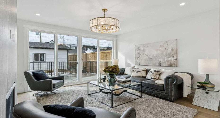 1529 29 Avenue, Calgary, Alberta T2T 1M4, 6 Bedrooms Bedrooms, ,5 BathroomsBathrooms,Residential,For Sale,29,A2294339