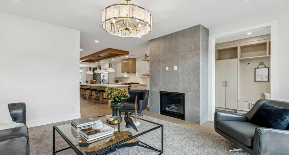 1529 29 Avenue, Calgary, Alberta T2T 1M4, 6 Bedrooms Bedrooms, ,5 BathroomsBathrooms,Residential,For Sale,29,A2294339