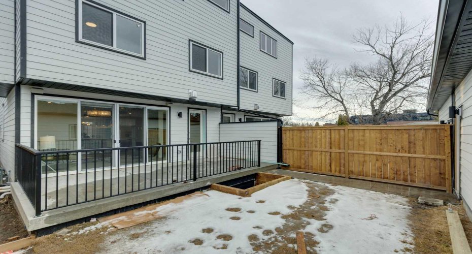 1529 29 Avenue, Calgary, Alberta T2T 1M4, 6 Bedrooms Bedrooms, ,5 BathroomsBathrooms,Residential,For Sale,29,A2294339