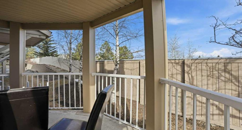 70 Panamount Drive, Calgary, Alberta T3K5Z1, 2 Bedrooms Bedrooms, ,2 BathroomsBathrooms,Residential,For Sale,Panamount,A2294584