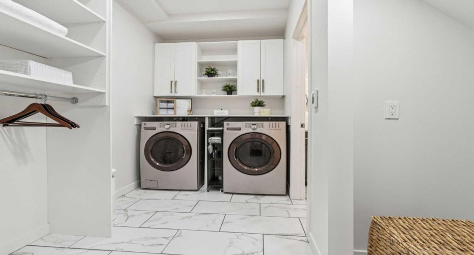 50 Riviera View, Cochrane, Alberta T4C 0Y7, 4 Bedrooms Bedrooms, ,4 BathroomsBathrooms,Residential,For Sale,Riviera,A2294624