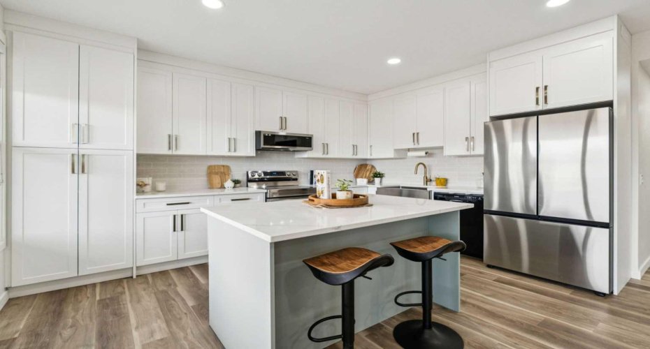 50 Riviera View, Cochrane, Alberta T4C 0Y7, 4 Bedrooms Bedrooms, ,4 BathroomsBathrooms,Residential,For Sale,Riviera,A2294624