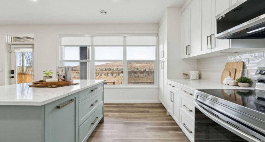 50 Riviera View, Cochrane, Alberta T4C 0Y7, 4 Bedrooms Bedrooms, ,4 BathroomsBathrooms,Residential,For Sale,Riviera,A2294624