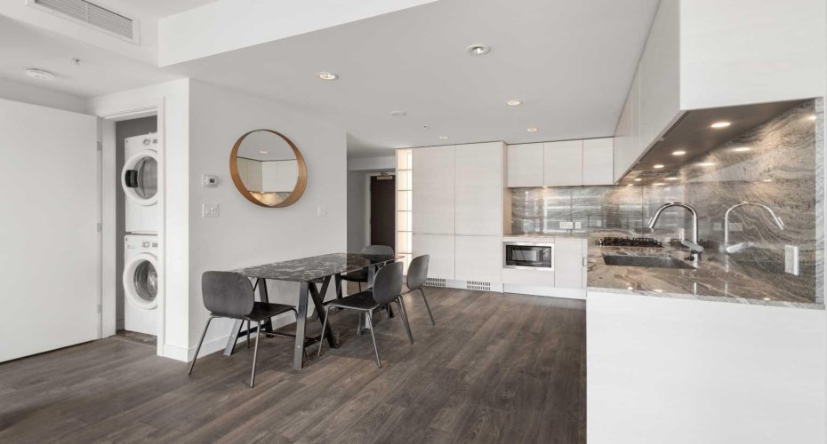 310 12 Avenue, Calgary, Alberta T2R 0C7, 2 Bedrooms Bedrooms, ,2 BathroomsBathrooms,Residential,For Sale,12,A2294647