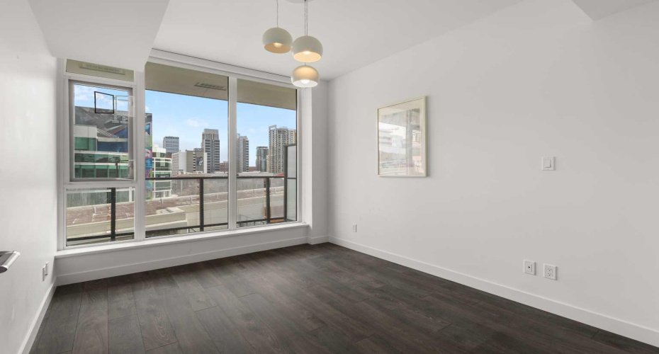 310 12 Avenue, Calgary, Alberta T2R 0C7, 2 Bedrooms Bedrooms, ,2 BathroomsBathrooms,Residential,For Sale,12,A2294647