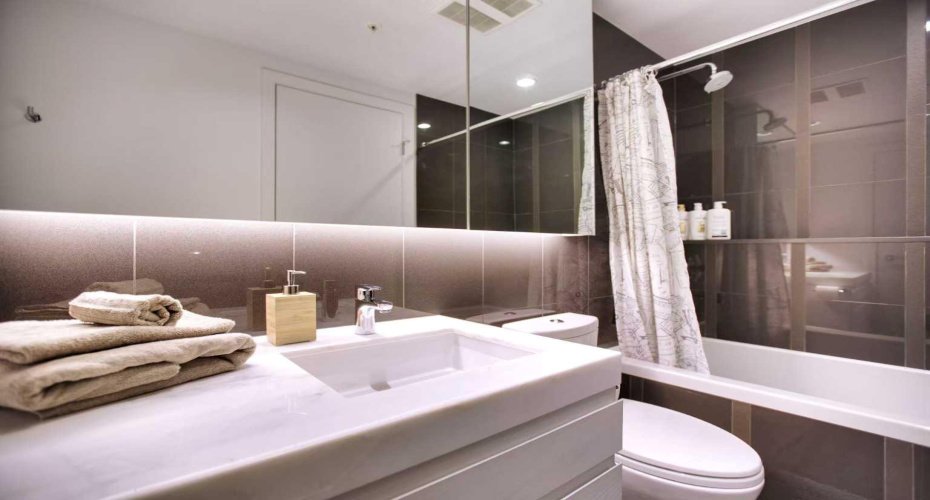 310 12 Avenue, Calgary, Alberta T2R 0C7, 2 Bedrooms Bedrooms, ,2 BathroomsBathrooms,Residential,For Sale,12,A2294647