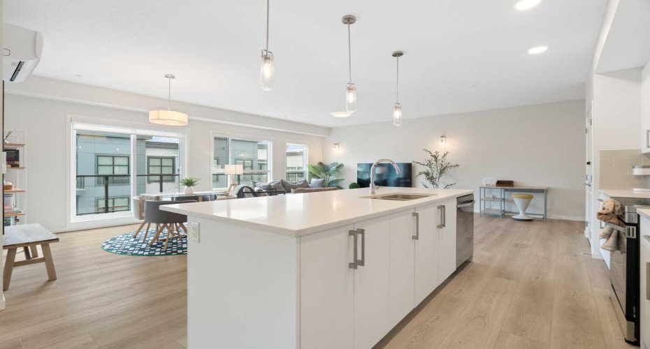 20295 Seton Way, Calgary, Alberta T3M 3Y7, 2 Bedrooms Bedrooms, ,2 BathroomsBathrooms,Residential,For Sale,Seton,A2294648