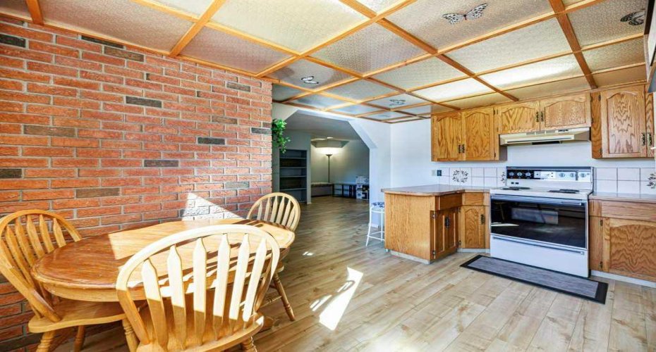 5020 61 Avenue Close, Ponoka, Alberta T4J1E7, 4 Bedrooms Bedrooms, ,3 BathroomsBathrooms,Residential,For Sale,61,A2288447