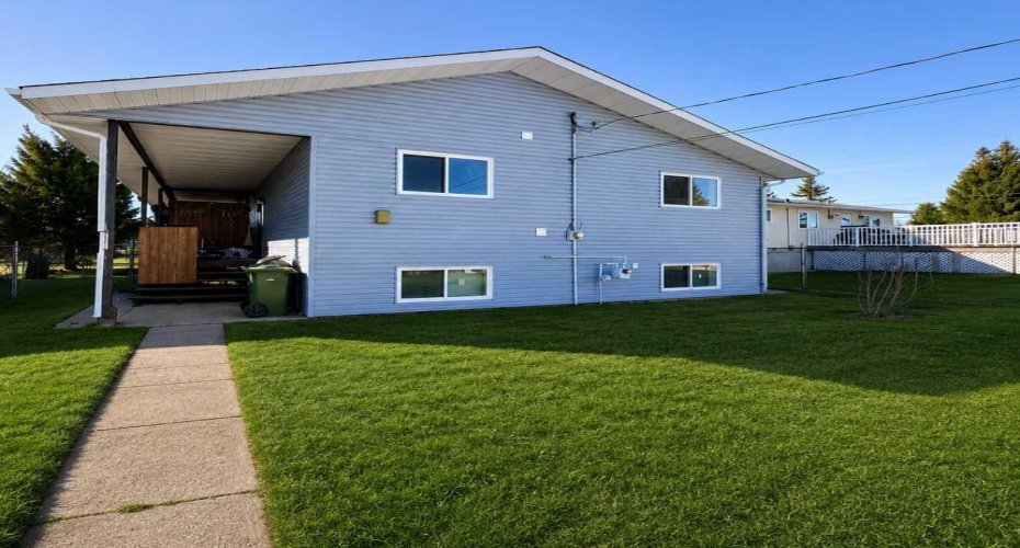 5020 61 Avenue Close, Ponoka, Alberta T4J1E7, 4 Bedrooms Bedrooms, ,3 BathroomsBathrooms,Residential,For Sale,61,A2288447