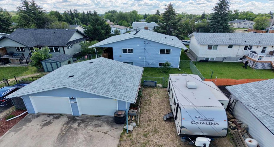 5020 61 Avenue Close, Ponoka, Alberta T4J1E7, 4 Bedrooms Bedrooms, ,3 BathroomsBathrooms,Residential,For Sale,61,A2288447
