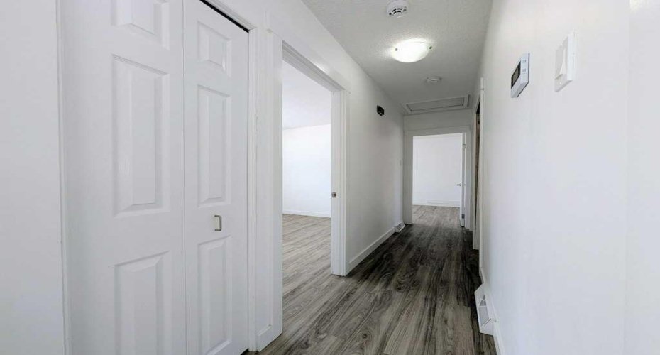 400 4 Street, Slave Lake, Alberta T0G 2A2, 5 Bedrooms Bedrooms, ,3 BathroomsBathrooms,Residential,For Sale,4,A2294660