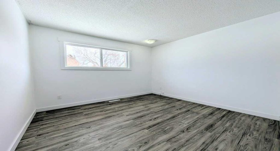 400 4 Street, Slave Lake, Alberta T0G 2A2, 5 Bedrooms Bedrooms, ,3 BathroomsBathrooms,Residential,For Sale,4,A2294660