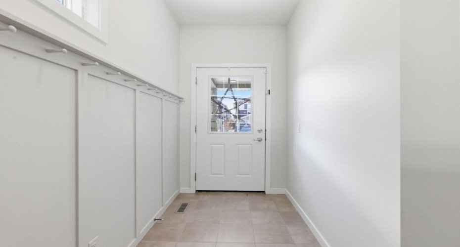 316 Sundown View, Cochrane, Alberta T4C 2R2, 4 Bedrooms Bedrooms, ,4 BathroomsBathrooms,Residential,For Sale,Sundown,A2294661