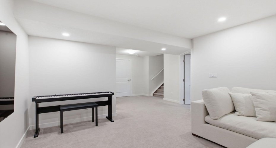 316 Sundown View, Cochrane, Alberta T4C 2R2, 4 Bedrooms Bedrooms, ,4 BathroomsBathrooms,Residential,For Sale,Sundown,A2294661