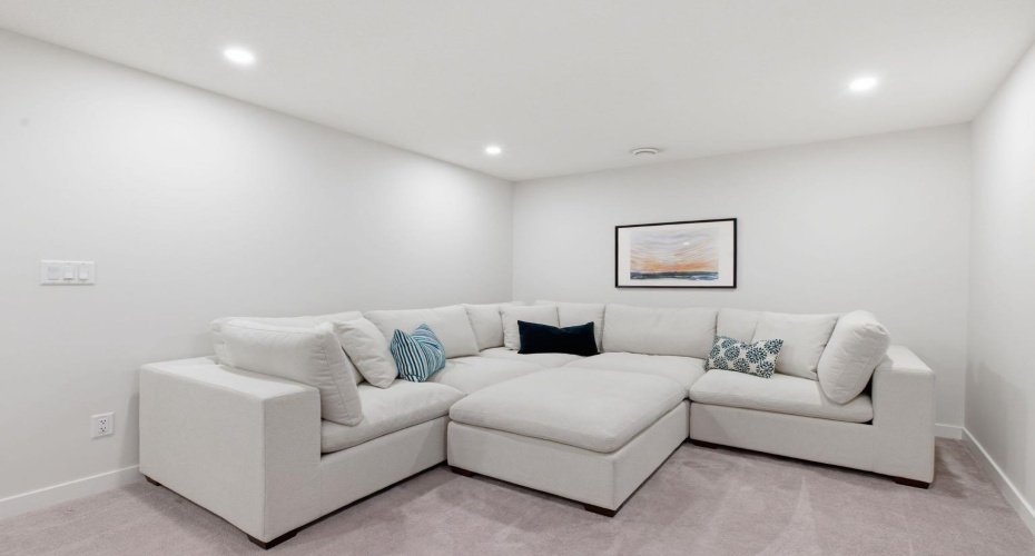 316 Sundown View, Cochrane, Alberta T4C 2R2, 4 Bedrooms Bedrooms, ,4 BathroomsBathrooms,Residential,For Sale,Sundown,A2294661