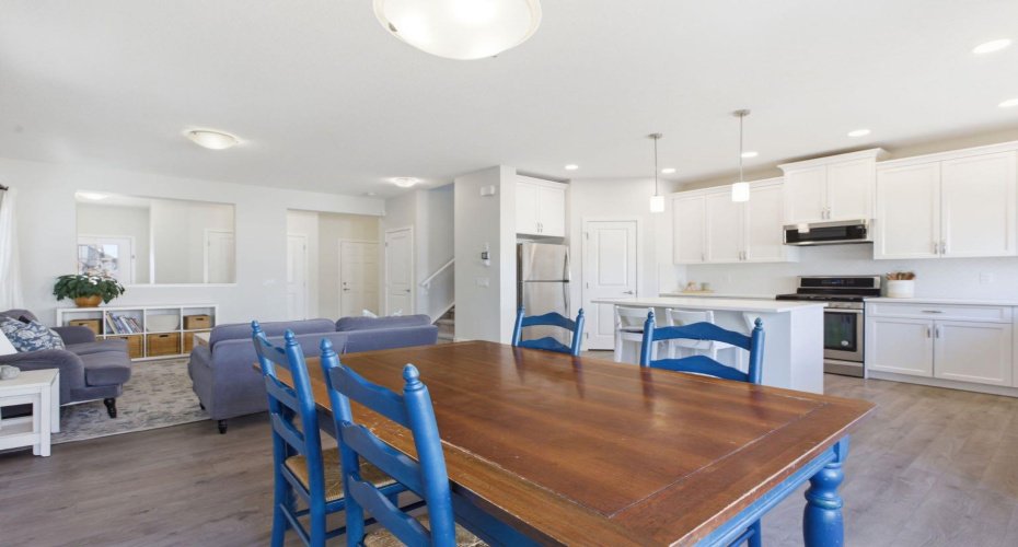 316 Sundown View, Cochrane, Alberta T4C 2R2, 4 Bedrooms Bedrooms, ,4 BathroomsBathrooms,Residential,For Sale,Sundown,A2294661