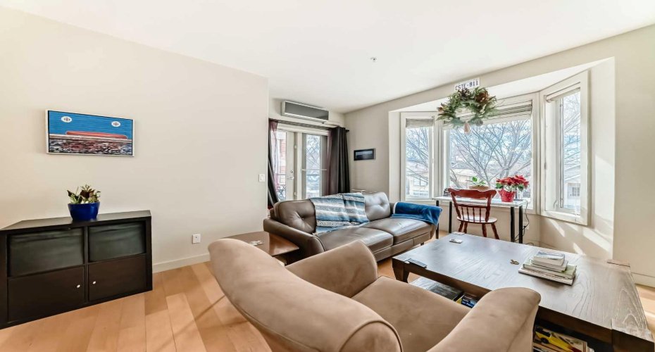 830 Centre Avenue, Calgary, Alberta T2E 9C3, 2 Bedrooms Bedrooms, ,1 BathroomBathrooms,Residential,For Sale,Centre,A2291606