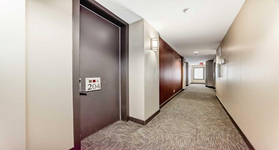 830 Centre Avenue, Calgary, Alberta T2E 9C3, 2 Bedrooms Bedrooms, ,1 BathroomBathrooms,Residential,For Sale,Centre,A2291606