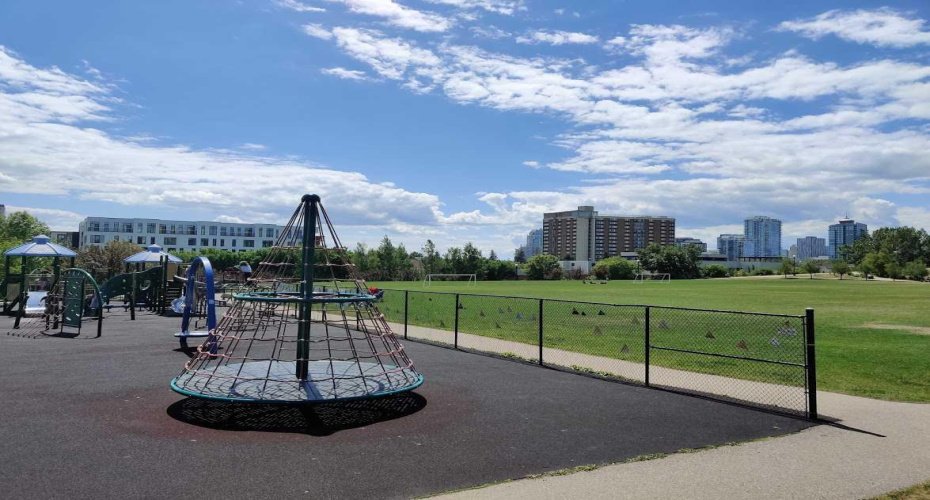 830 Centre Avenue, Calgary, Alberta T2E 9C3, 2 Bedrooms Bedrooms, ,1 BathroomBathrooms,Residential,For Sale,Centre,A2291606