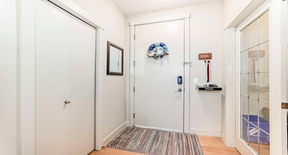 830 Centre Avenue, Calgary, Alberta T2E 9C3, 2 Bedrooms Bedrooms, ,1 BathroomBathrooms,Residential,For Sale,Centre,A2291606