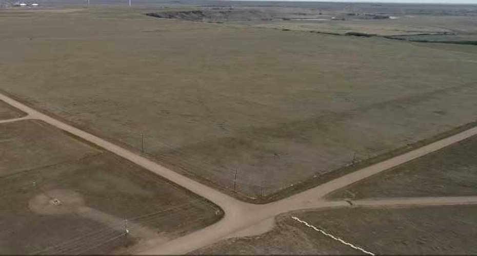 On 11 Avenue, Medicine Hat, Alberta T1A 7G2, ,Agri-business,For Sale,11,A2294750