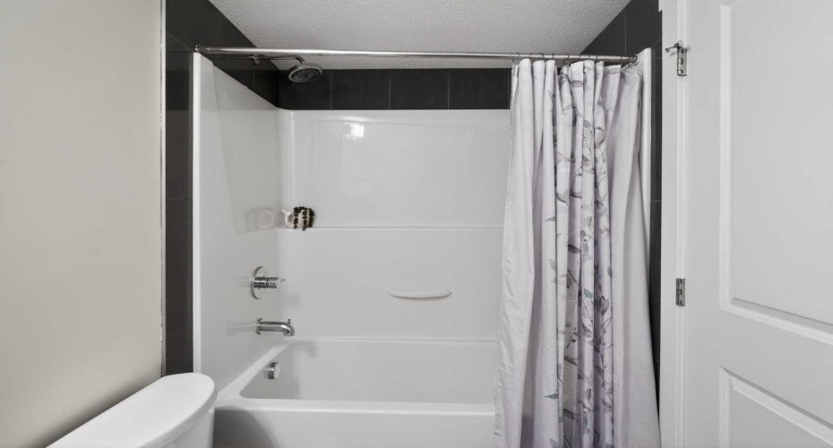 240 Skyview Ranch Road, Calgary, Alberta T3N 0P4, 2 Bedrooms Bedrooms, ,2 BathroomsBathrooms,Residential,For Sale,Skyview Ranch,A2293209