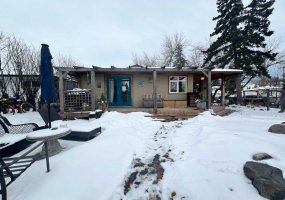 29 Windermere Road, Calgary, Alberta T3C 3K2, 4 Bedrooms Bedrooms, ,2 BathroomsBathrooms,Residential,For Sale,Windermere,A2293709
