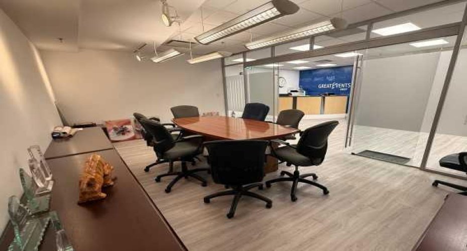 5824 2 Street, Calgary, Alberta T2H 0H2, ,Commercial,For Lease,2,A2294950