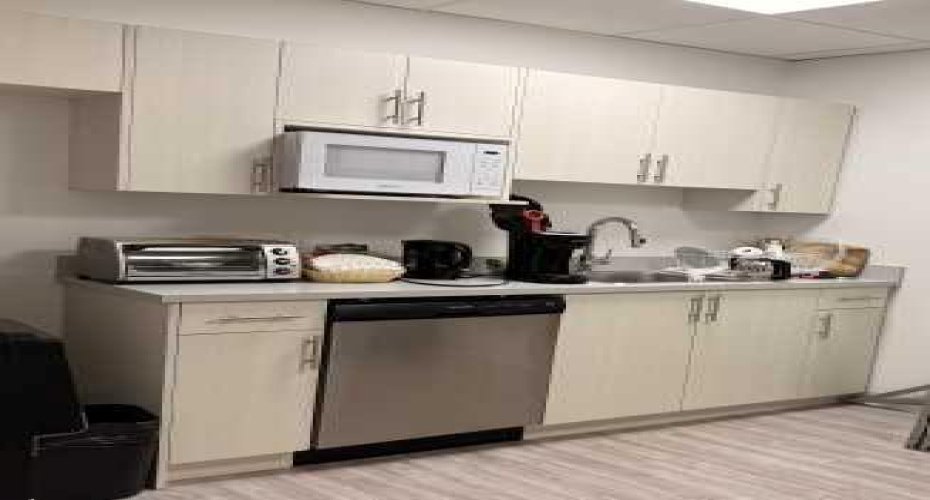 5824 2 Street, Calgary, Alberta T2H 0H2, ,Commercial,For Lease,2,A2294950