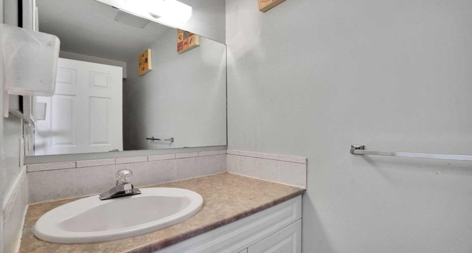 12 Templewood Drive, Calgary, Alberta T1Y4R7, 3 Bedrooms Bedrooms, ,2 BathroomsBathrooms,Residential,For Sale,Templewood,A2293750