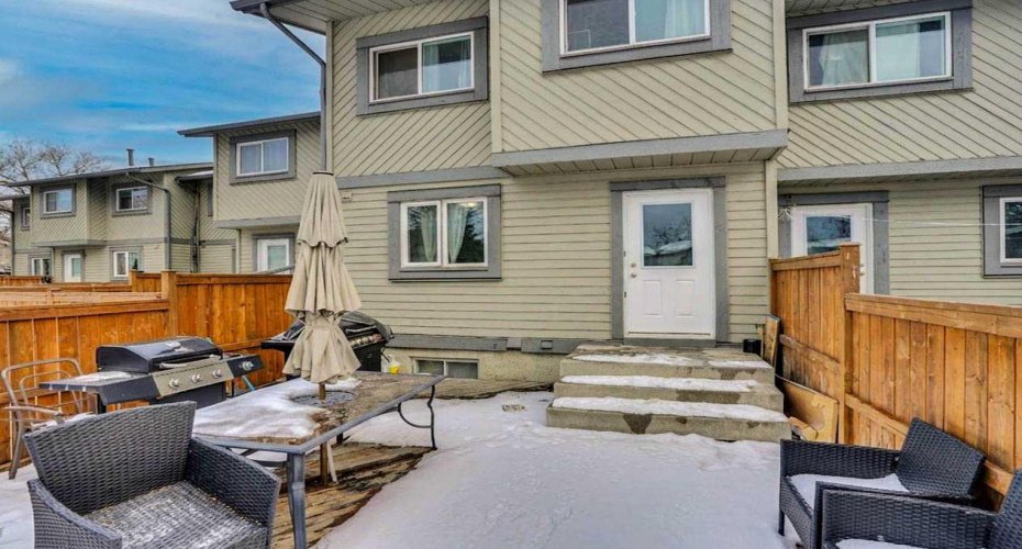 12 Templewood Drive, Calgary, Alberta T1Y4R7, 3 Bedrooms Bedrooms, ,2 BathroomsBathrooms,Residential,For Sale,Templewood,A2293750