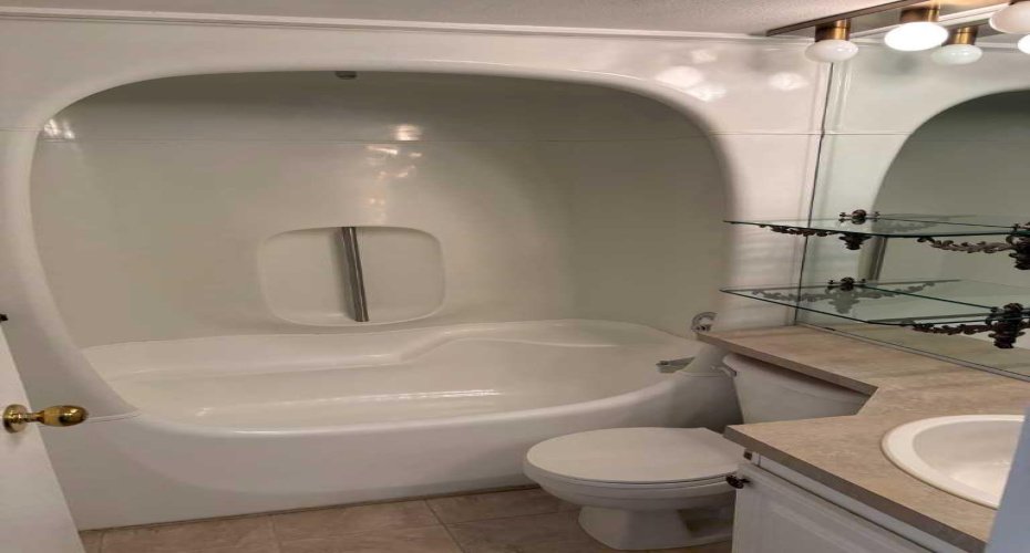 821 3 Avenue, Calgary, Alberta T2P 0H1, 2 Bedrooms Bedrooms, ,1 BathroomBathrooms,Residential,For Sale,3,A2267372