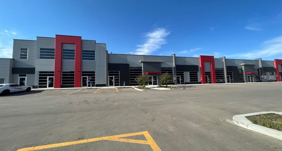 6520 36 Street, Calgary, Alberta T3J 2L3, ,Commercial,For Sale,36,A2287032