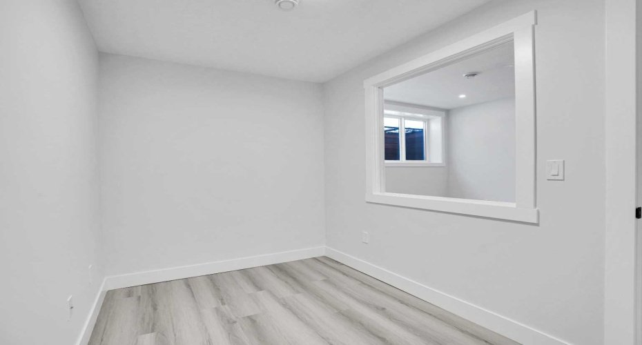2823 29 Street, Calgary, Alberta T3E2K7, 5 Bedrooms Bedrooms, ,3 BathroomsBathrooms,Residential,For Sale,29,A2294139