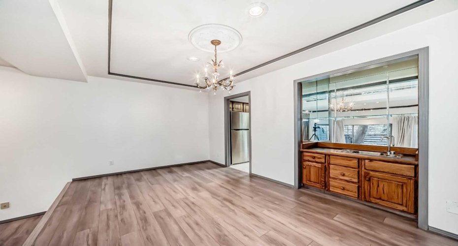 4037 42 Street, Calgary, Alberta T3A 2M9, 2 Bedrooms Bedrooms, ,3 BathroomsBathrooms,Residential,For Sale,42,A2294839