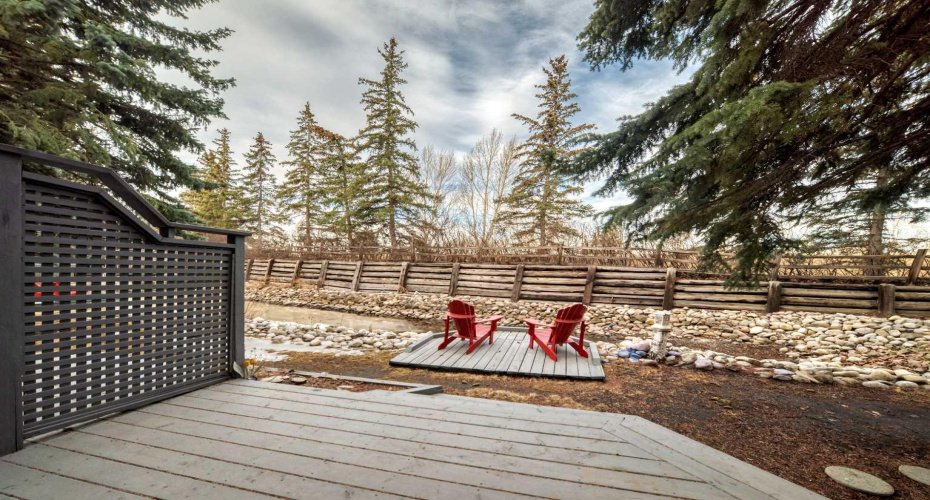 4037 42 Street, Calgary, Alberta T3A 2M9, 2 Bedrooms Bedrooms, ,3 BathroomsBathrooms,Residential,For Sale,42,A2294839