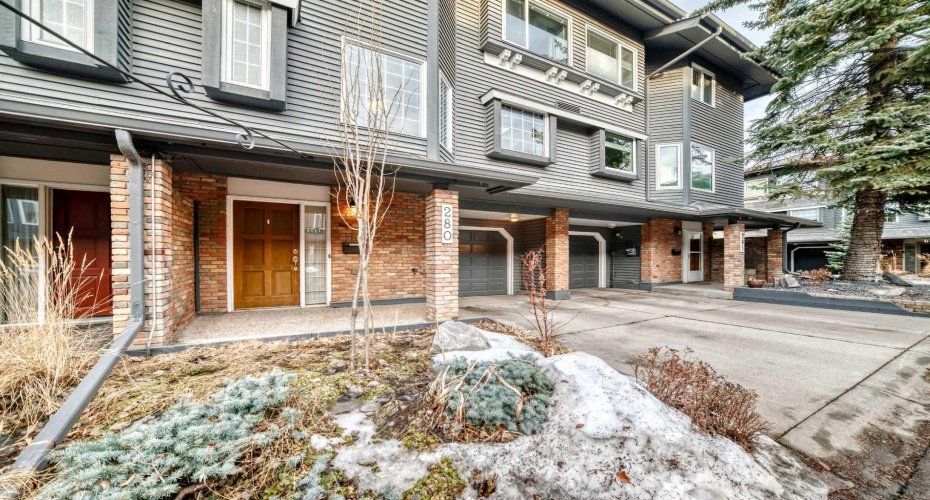4037 42 Street, Calgary, Alberta T3A 2M9, 2 Bedrooms Bedrooms, ,3 BathroomsBathrooms,Residential,For Sale,42,A2294839