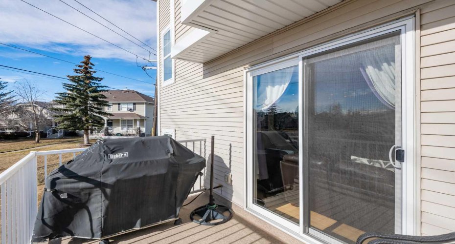 7171 Coach Hill Road, Calgary, Alberta T3H 3R7, 2 Bedrooms Bedrooms, ,2 BathroomsBathrooms,Residential,For Sale,Coach Hill,A2294909