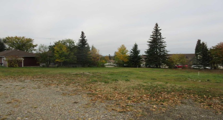 5137 52 Street, Rocky Mountain House, Alberta T4T 1E3, ,Land,For Sale,52,A2262783