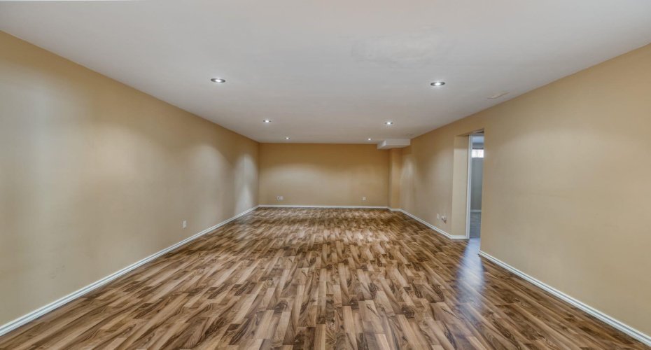 108 Quigley Close, Cochrane, Alberta T4C 1S4, 4 Bedrooms Bedrooms, ,3 BathroomsBathrooms,Residential,For Sale,Quigley,A2292444