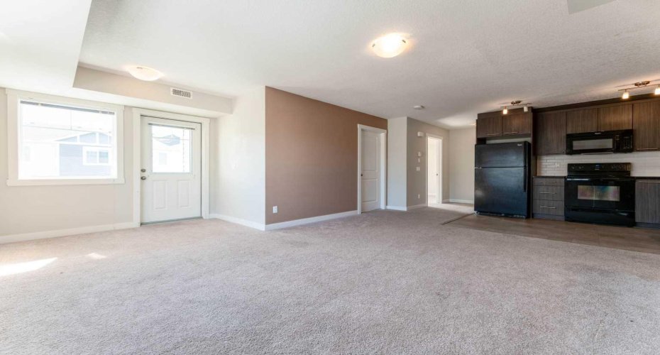 300 Marina Drive, Chestermere, Alberta T1X 0P6, 2 Bedrooms Bedrooms, ,1 BathroomBathrooms,Residential,For Sale,Marina,A2292517