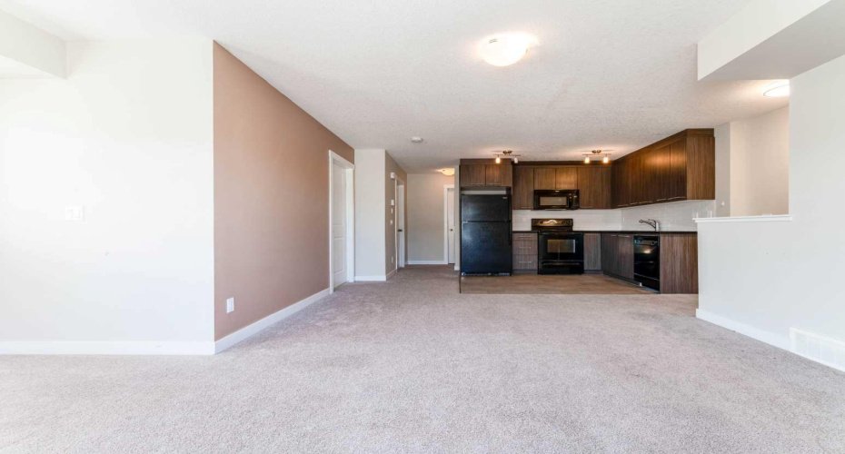 300 Marina Drive, Chestermere, Alberta T1X 0P6, 2 Bedrooms Bedrooms, ,1 BathroomBathrooms,Residential,For Sale,Marina,A2292517
