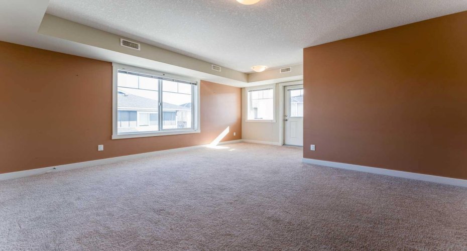 300 Marina Drive, Chestermere, Alberta T1X 0P6, 2 Bedrooms Bedrooms, ,1 BathroomBathrooms,Residential,For Sale,Marina,A2292517