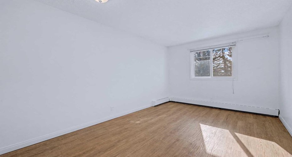 5601 Dalton Drive, Calgary, Alberta T3A 2E2, 2 Bedrooms Bedrooms, ,1 BathroomBathrooms,Residential,For Sale,Dalton,A2292743