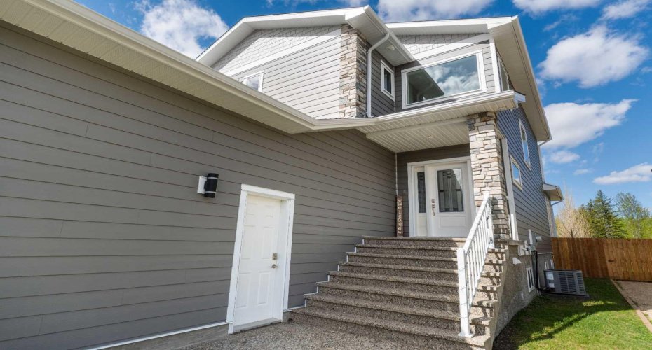 60 Pritchard Drive, Whitecourt, Alberta T7S 0G3, 4 Bedrooms Bedrooms, ,4 BathroomsBathrooms,Residential,For Sale,Pritchard,A2292879