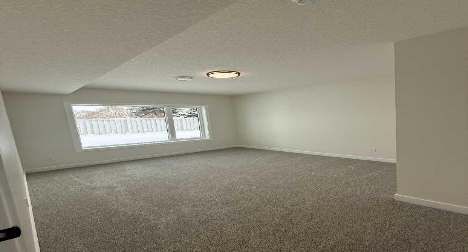 22 Garden Way, Drumheller, Alberta T0J 0Y5, 2 Bedrooms Bedrooms, ,3 BathroomsBathrooms,Residential,For Sale,Garden,A2293266