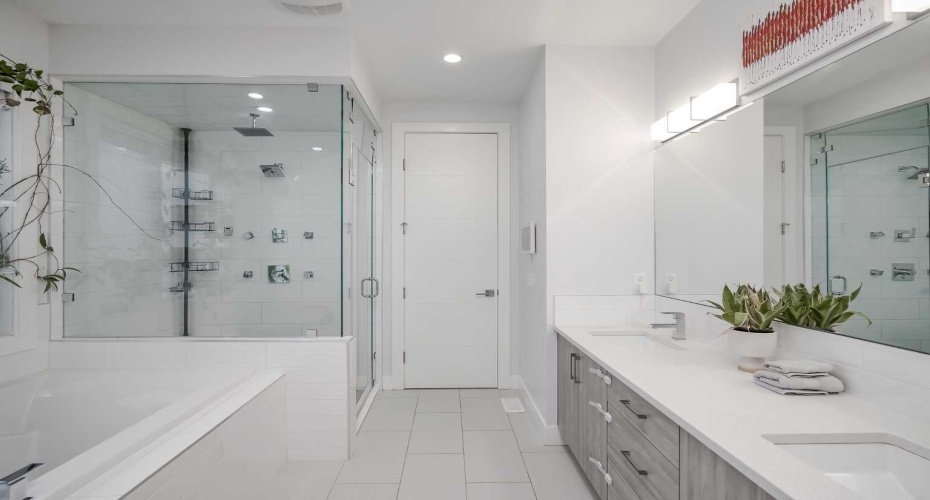701 13A Street, Calgary, Alberta T2E 4S4, 4 Bedrooms Bedrooms, ,4 BathroomsBathrooms,Residential,For Sale,13A,A2293312