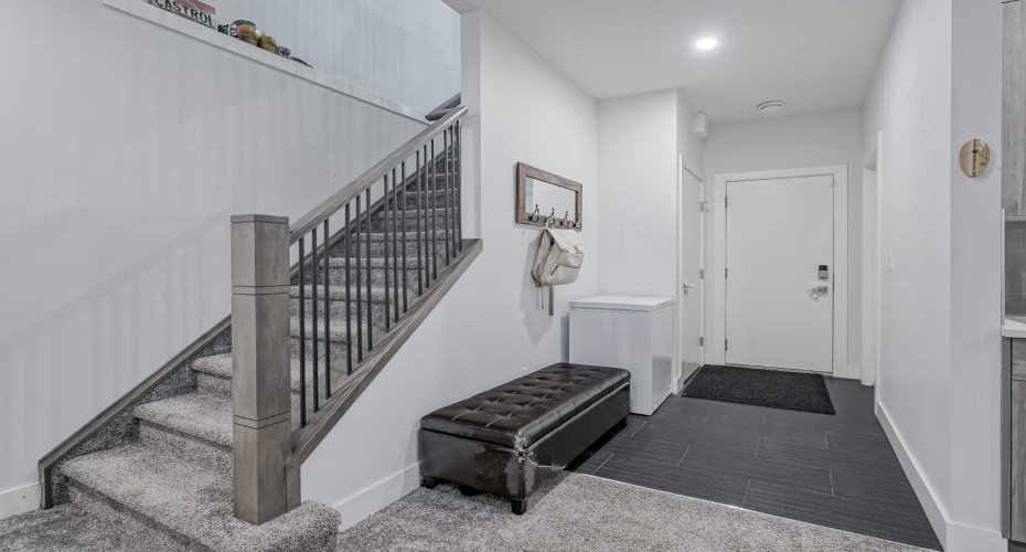 701 13A Street, Calgary, Alberta T2E 4S4, 4 Bedrooms Bedrooms, ,4 BathroomsBathrooms,Residential,For Sale,13A,A2293312